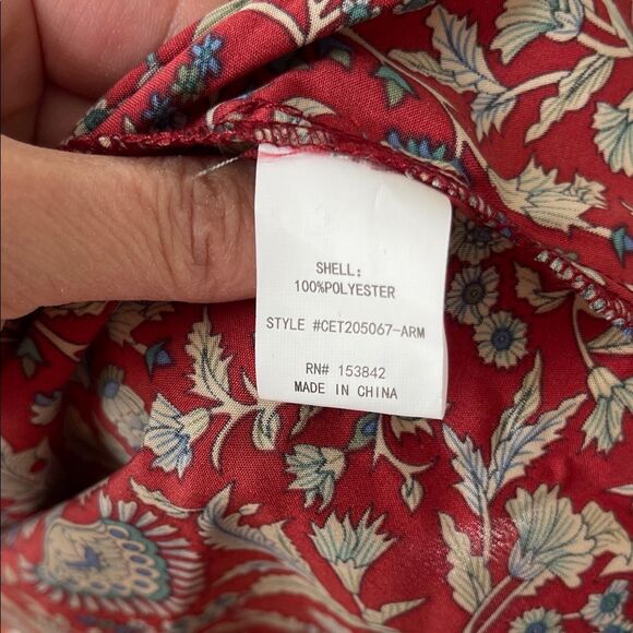 MELLODAY Red and White Floral Blouse - Picture 6 of 7